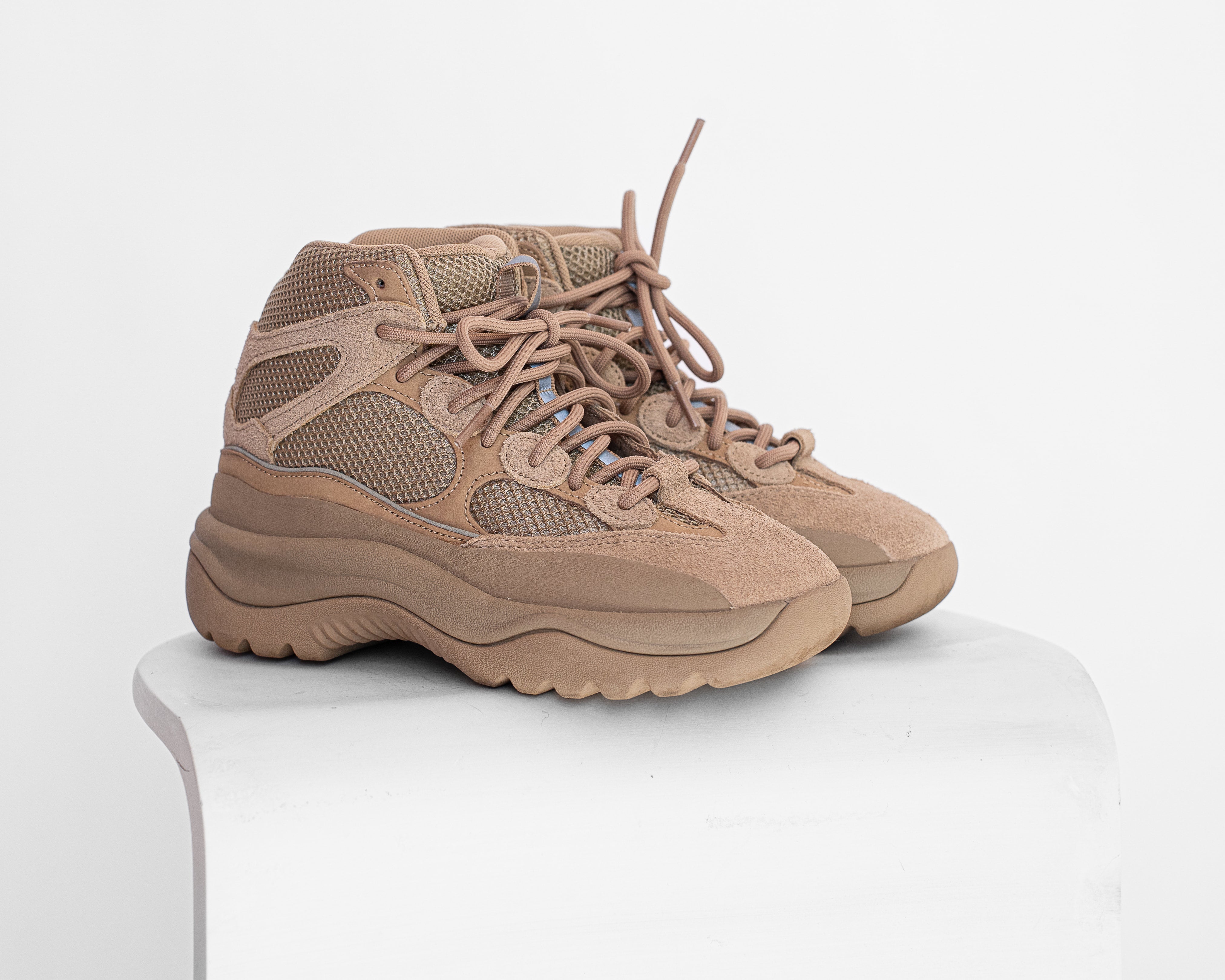 yeezy desert boot taupe